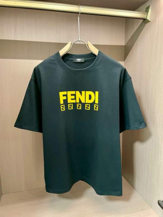 Picture of Fendi T Shirts Short _SKUFendiS-2XLsxtx6714204